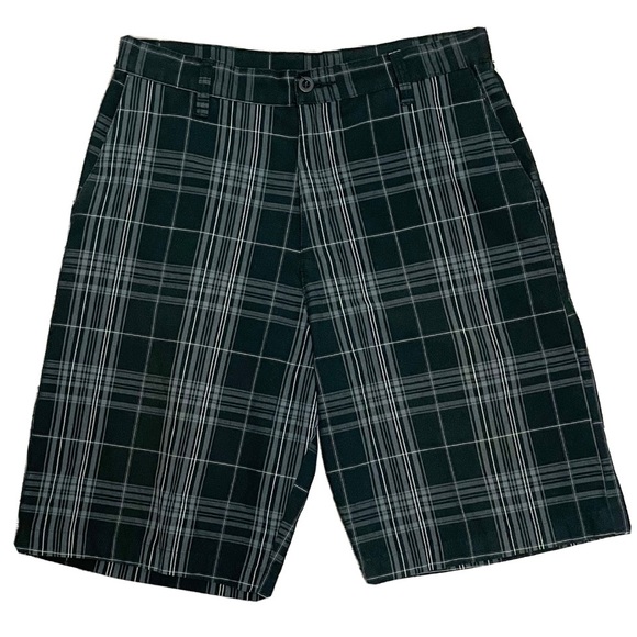 Burnside Plaid Flat Front Shorts 10.5 Inseam - Picture 1 of 8